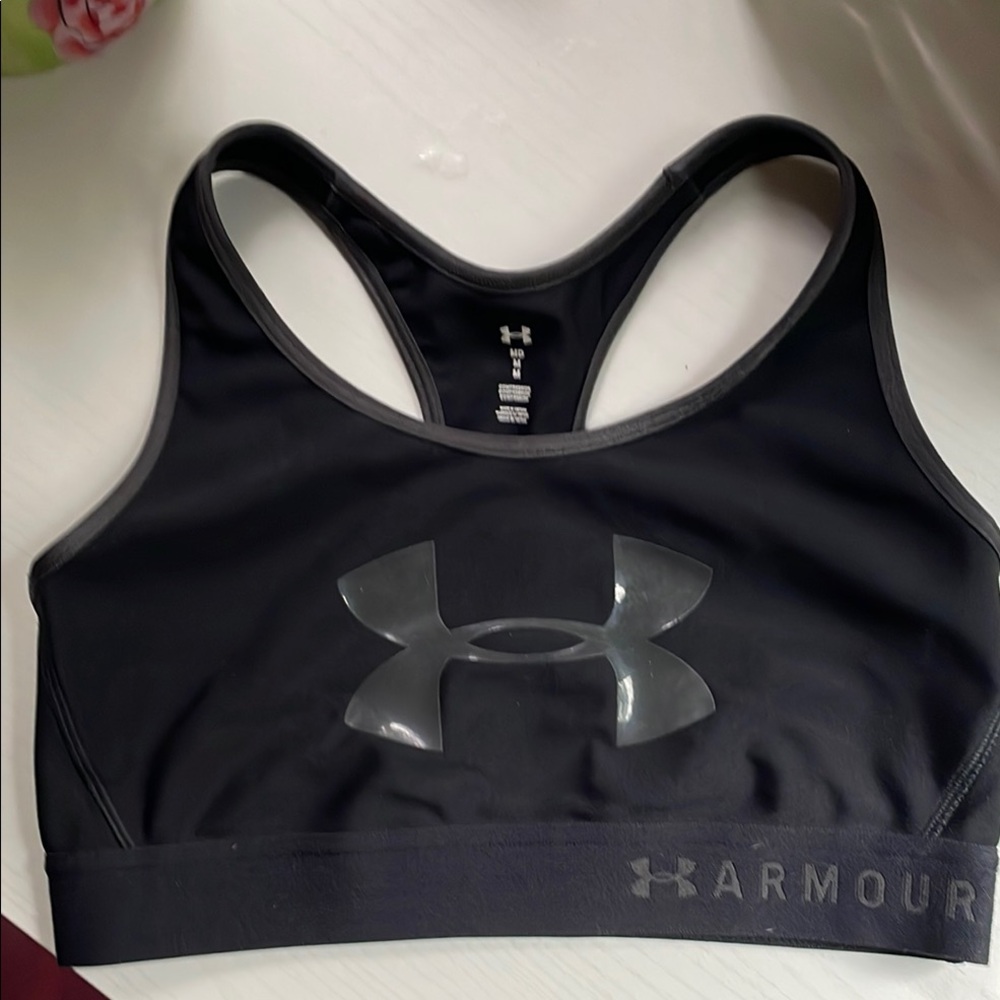 Under Armour Women's Charcoal Sports Bra